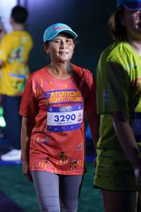 BIB: 3290
                            <button type="button" onclick="openModal(26234207)" class="btn btn-primary btn-sm float-right btn-popup" data-toggle="modal" data-target=".modal-high-quality">
                        <i class="fas fa-shopping-cart"></i> Add to Cart
                    </button>
                                            <button type="button" onclick="isThisMe(26234207, true)" class="btn btn-success btn-sm float-right btn-popup btn-isme hidden" data-toggle="tooltip" data-placement="bottom" title="นี่คือรูปของคุณใช่ไหม คลิกที่นี่เพื่อเอาเข้าอัลบั้ม">
                        <i class="fas fa-plus"></i> Add to album
                    </button>
                    <button type="button" onclick="isThisMe(26234207, false)" class="btn btn-warning btn-sm float-right btn-popup btn-isnotme hidden">
                        <i class="fas fa-ban"></i> Remove from album
                    </button>